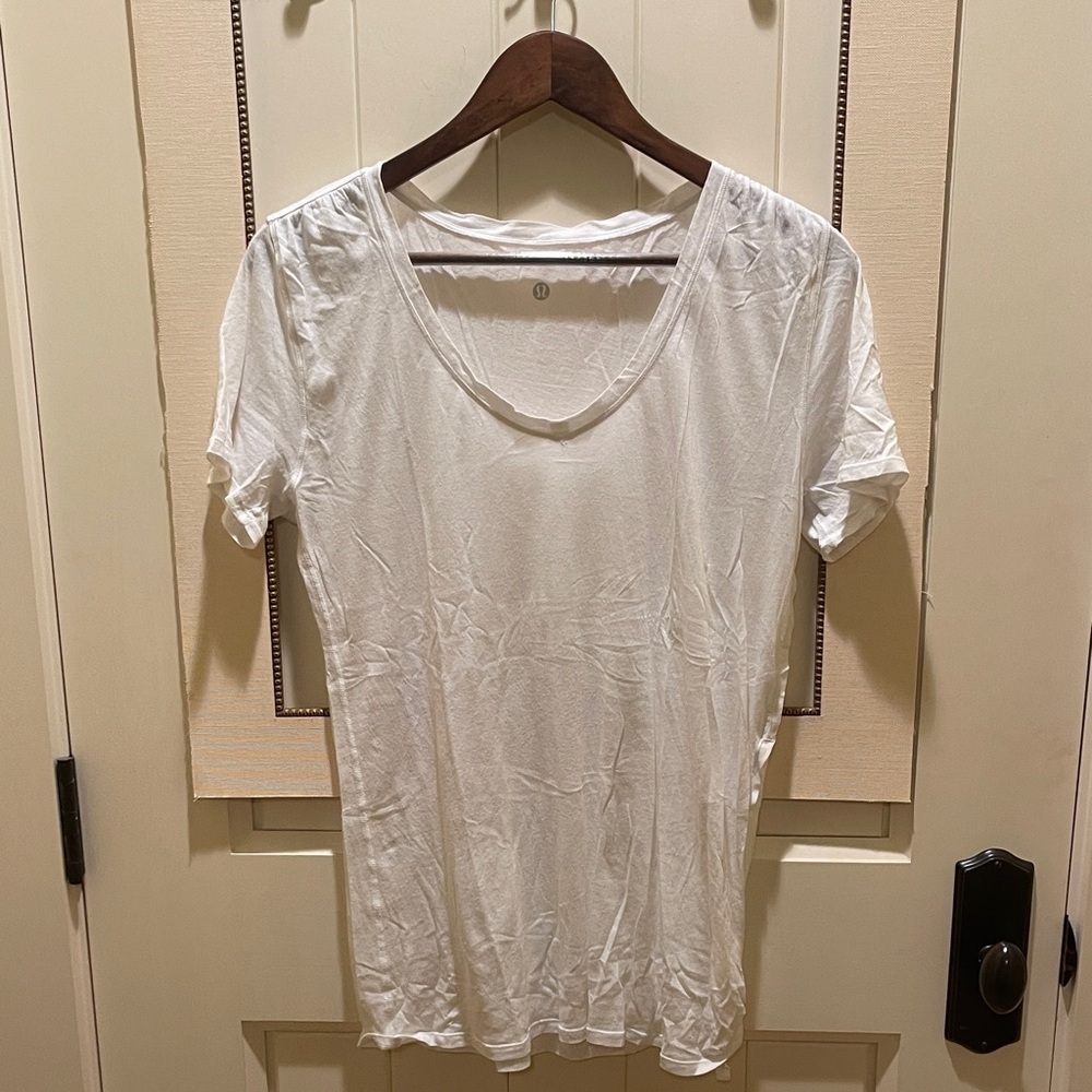 Lululemon Athletica Classic White Short Sleeve Tee